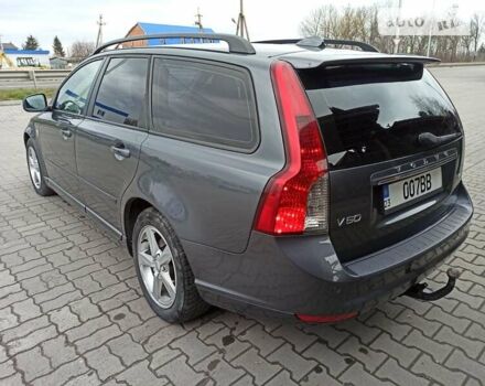 Вольво В50 2010 в Хмельницком на Automoto.ua Вольво В50, объемом двигателя 2 л и пробегом 187 тыс. км за 8599 $, фото 6 на Automoto.ua