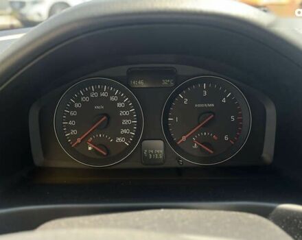 Вольво В50, объемом двигателя 1.6 л и пробегом 214 тыс. км за 8300 $, фото 21 на Automoto.ua