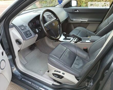 Вольво В50 2010 в Хмельницком на Automoto.ua Вольво В50, объемом двигателя 2 л и пробегом 187 тыс. км за 8599 $, фото 21 на Automoto.ua