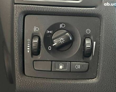 Вольво В50, объемом двигателя 1.6 л и пробегом 221 тыс. км за 6990 $, фото 23 на Automoto.ua