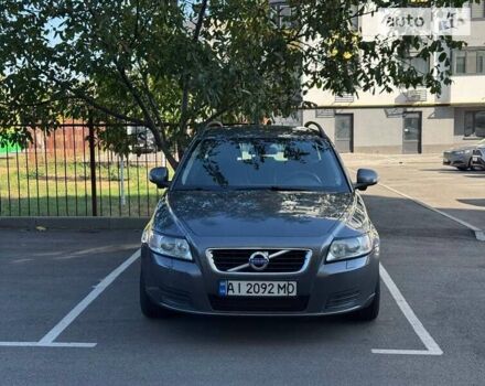 Вольво В50, объемом двигателя 1.6 л и пробегом 270 тыс. км за 6700 $, фото 4 на Automoto.ua