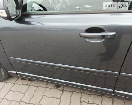 Вольво В50 2010 в Хмельницком на Automoto.ua Вольво В50, объемом двигателя 2 л и пробегом 187 тыс. км за 8599 $, фото 10 на Automoto.ua