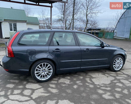 Вольво В50, объемом двигателя 1.6 л и пробегом 223 тыс. км за 7390 $, фото 10 на Automoto.ua