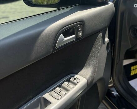 Вольво В50, объемом двигателя 1.6 л и пробегом 214 тыс. км за 8300 $, фото 16 на Automoto.ua