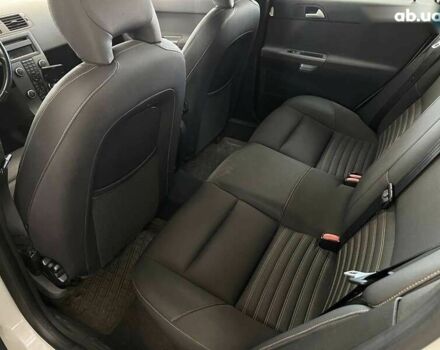 Вольво В50, объемом двигателя 1.6 л и пробегом 221 тыс. км за 6990 $, фото 29 на Automoto.ua