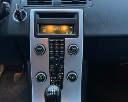 Вольво В50, объемом двигателя 1.6 л и пробегом 223 тыс. км за 7390 $, фото 15 на Automoto.ua