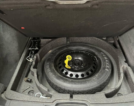 Вольво В50, объемом двигателя 1.6 л и пробегом 242 тыс. км за 7000 $, фото 9 на Automoto.ua