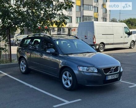 Вольво В50, объемом двигателя 1.6 л и пробегом 270 тыс. км за 6700 $, фото 2 на Automoto.ua