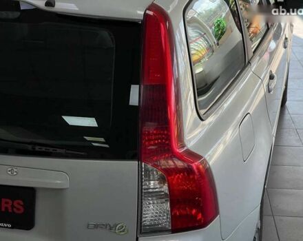 Вольво В50, объемом двигателя 1.6 л и пробегом 221 тыс. км за 6990 $, фото 11 на Automoto.ua