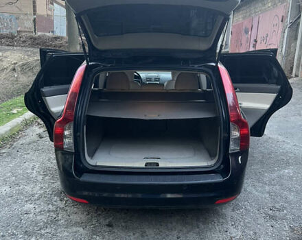 Вольво В50, объемом двигателя 1.56 л и пробегом 245 тыс. км за 6550 $, фото 10 на Automoto.ua