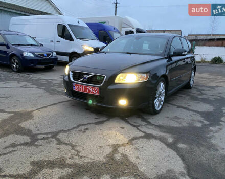 Вольво В50, объемом двигателя 1.6 л и пробегом 223 тыс. км за 7390 $, фото 45 на Automoto.ua