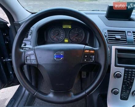 Вольво В50, объемом двигателя 1.6 л и пробегом 223 тыс. км за 7390 $, фото 18 на Automoto.ua