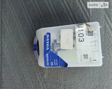 Вольво В50 2010 в Хмельницком на Automoto.ua Вольво В50, объемом двигателя 2 л и пробегом 187 тыс. км за 8599 $, фото 46 на Automoto.ua