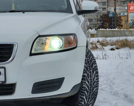 Вольво V50, об'ємом двигуна 1.6 л та пробігом 168 тис. км за 7850 $, фото 1 на Automoto.ua