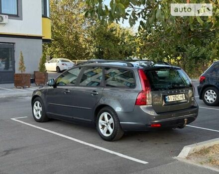 Вольво В50, объемом двигателя 1.6 л и пробегом 270 тыс. км за 6700 $, фото 3 на Automoto.ua