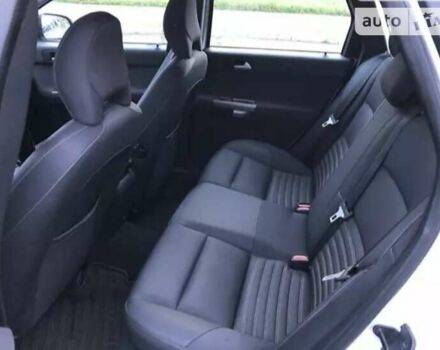 Вольво В50, объемом двигателя 1.56 л и пробегом 216 тыс. км за 7900 $, фото 6 на Automoto.ua