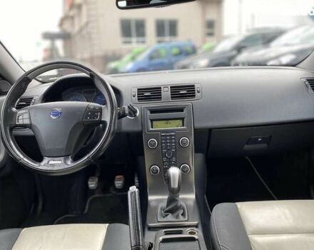 Вольво V50, об'ємом двигуна 1.6 л та пробігом 265 тис. км за 7099 $, фото 16 на Automoto.ua