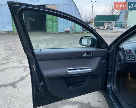 Вольво В50, объемом двигателя 1.6 л и пробегом 223 тыс. км за 7390 $, фото 28 на Automoto.ua