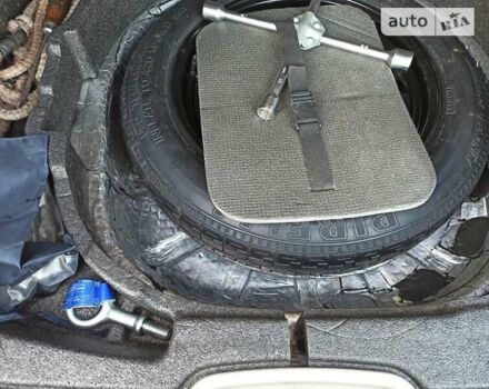 Вольво В50 2010 в Хмельницком на Automoto.ua Вольво В50, объемом двигателя 2 л и пробегом 187 тыс. км за 8599 $, фото 47 на Automoto.ua