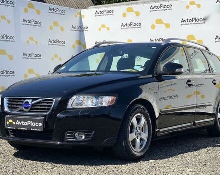 Вольво V50, об'ємом двигуна 1.6 л та пробігом 197 тис. км за 8200 $, фото 2 на Automoto.ua