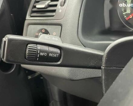 Вольво V50, об'ємом двигуна 1.6 л та пробігом 227 тис. км за 6690 $, фото 25 на Automoto.ua