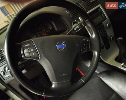 Вольво В50, объемом двигателя 1.56 л и пробегом 240 тыс. км за 8500 $, фото 48 на Automoto.ua