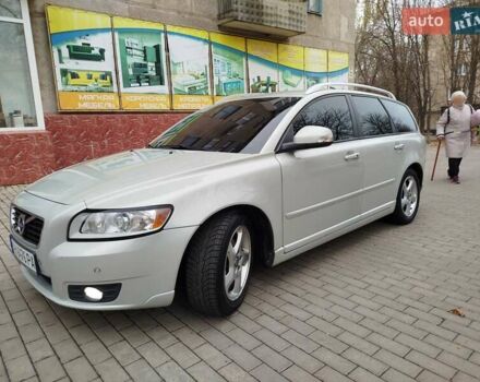 Вольво В50, объемом двигателя 1.56 л и пробегом 240 тыс. км за 8500 $, фото 12 на Automoto.ua