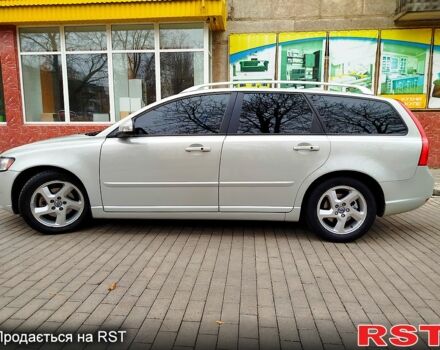 Вольво В50, объемом двигателя 16 л и пробегом 238 тыс. км за 8600 $, фото 2 на Automoto.ua