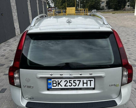 Вольво В50, объемом двигателя 1.6 л и пробегом 255 тыс. км за 7450 $, фото 11 на Automoto.ua
