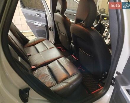 Вольво В50, объемом двигателя 1.56 л и пробегом 240 тыс. км за 8500 $, фото 22 на Automoto.ua