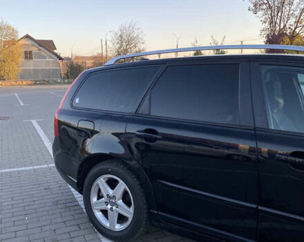 Вольво В50, объемом двигателя 2 л и пробегом 245 тыс. км за 7500 $, фото 5 на Automoto.ua