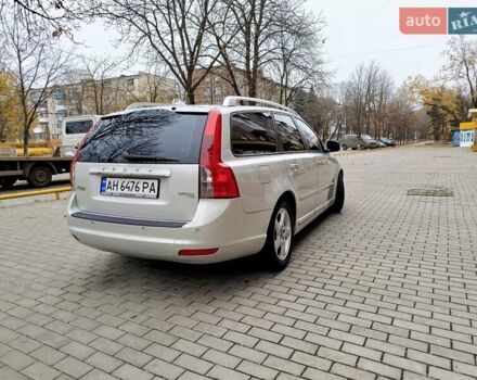 Вольво В50, объемом двигателя 1.56 л и пробегом 240 тыс. км за 8500 $, фото 6 на Automoto.ua