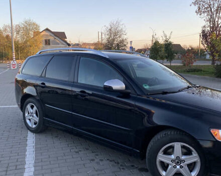 Вольво В50, объемом двигателя 2 л и пробегом 245 тыс. км за 7500 $, фото 4 на Automoto.ua