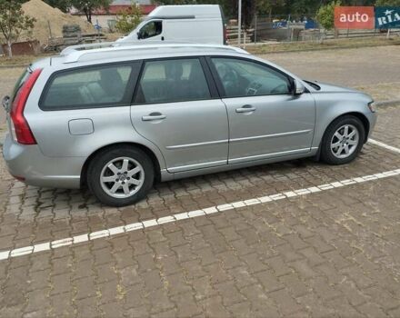 Вольво В50, объемом двигателя 1.6 л и пробегом 170 тыс. км за 8200 $, фото 2 на Automoto.ua