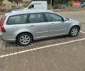 Вольво В50, объемом двигателя 1.6 л и пробегом 170 тыс. км за 8200 $, фото 2 на Automoto.ua