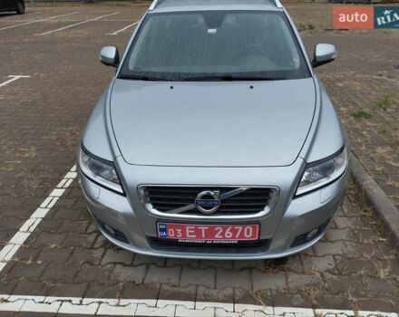 Вольво В50, объемом двигателя 1.6 л и пробегом 170 тыс. км за 8200 $, фото 3 на Automoto.ua