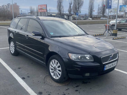 Вольво V50, об'ємом двигуна 2.44 л та пробігом 314 тис. км за 5600 $, фото 1 на Automoto.ua