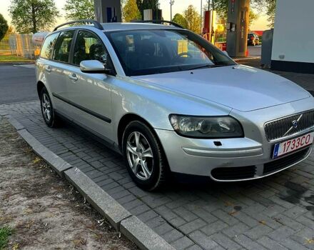 Вольво В50, объемом двигателя 1.6 л и пробегом 0 тыс. км за 3350 $, фото 1 на Automoto.ua
