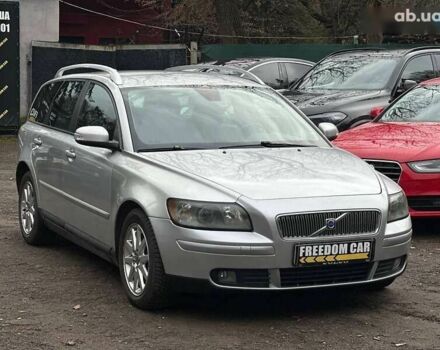 Вольво В50, объемом двигателя 2.4 л и пробегом 278 тыс. км за 5600 $, фото 1 на Automoto.ua