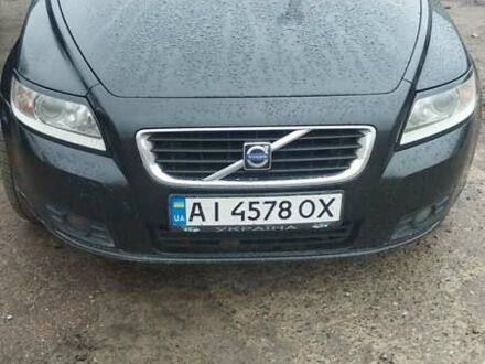 Вольво В50 2009 в Иванкове на Automoto.ua Вольво В50, объемом двигателя 2 л и пробегом 289 тыс. км за 7500 $, фото 1 на Automoto.ua