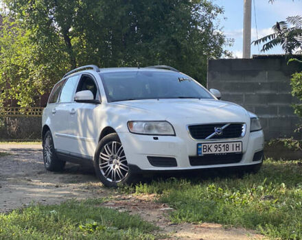 Вольво В50, объемом двигателя 1.6 л и пробегом 309 тыс. км за 6600 $, фото 1 на Automoto.ua