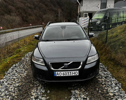Вольво В50, объемом двигателя 2 л и пробегом 400 тыс. км за 5500 $, фото 1 на Automoto.ua