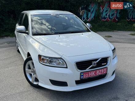 Вольво V50, об'ємом двигуна 0 л та пробігом 149 тис. км за 8200 $, фото 1 на Automoto.ua