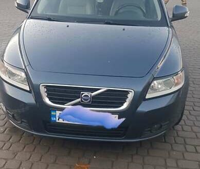 Вольво V50 2010 у Луцьку на Automoto.ua Вольво V50, об'ємом двигуна 1.6 л та пробігом 277 тис. км за 7300 $, фото 1 на Automoto.ua
