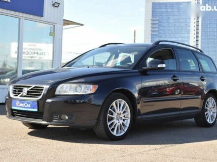 Вольво V50 2010 у Києві на Automoto.ua Вольво V50, об'ємом двигуна 2 л та пробігом 194 тис. км за 7500 $, фото 1 на Automoto.ua