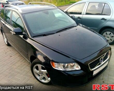 Вольво В50, объемом двигателя 1.6 л и пробегом 210 тыс. км за 7500 $, фото 1 на Automoto.ua