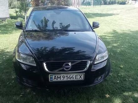 Вольво V50 2011 у Коростышеве на Automoto.ua Вольво V50, об'ємом двигуна 1.6 л та пробігом 256 тис. км за 7100 $, фото 1 на Automoto.ua