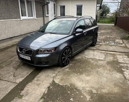 Вольво В50, объемом двигателя 1.6 л и пробегом 250 тыс. км за 8100 $, фото 1 на Automoto.ua