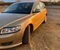 Жовтий Вольво V50, об'ємом двигуна 1.6 л та пробігом 286 тис. км за 6200 $, фото 1 на Automoto.ua