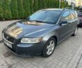 Серый Вольво В50, объемом двигателя 2 л и пробегом 350 тыс. км за 2609 $, фото 1 на Automoto.ua